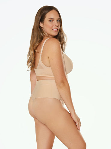 Maidenform curvy shaping thong nude